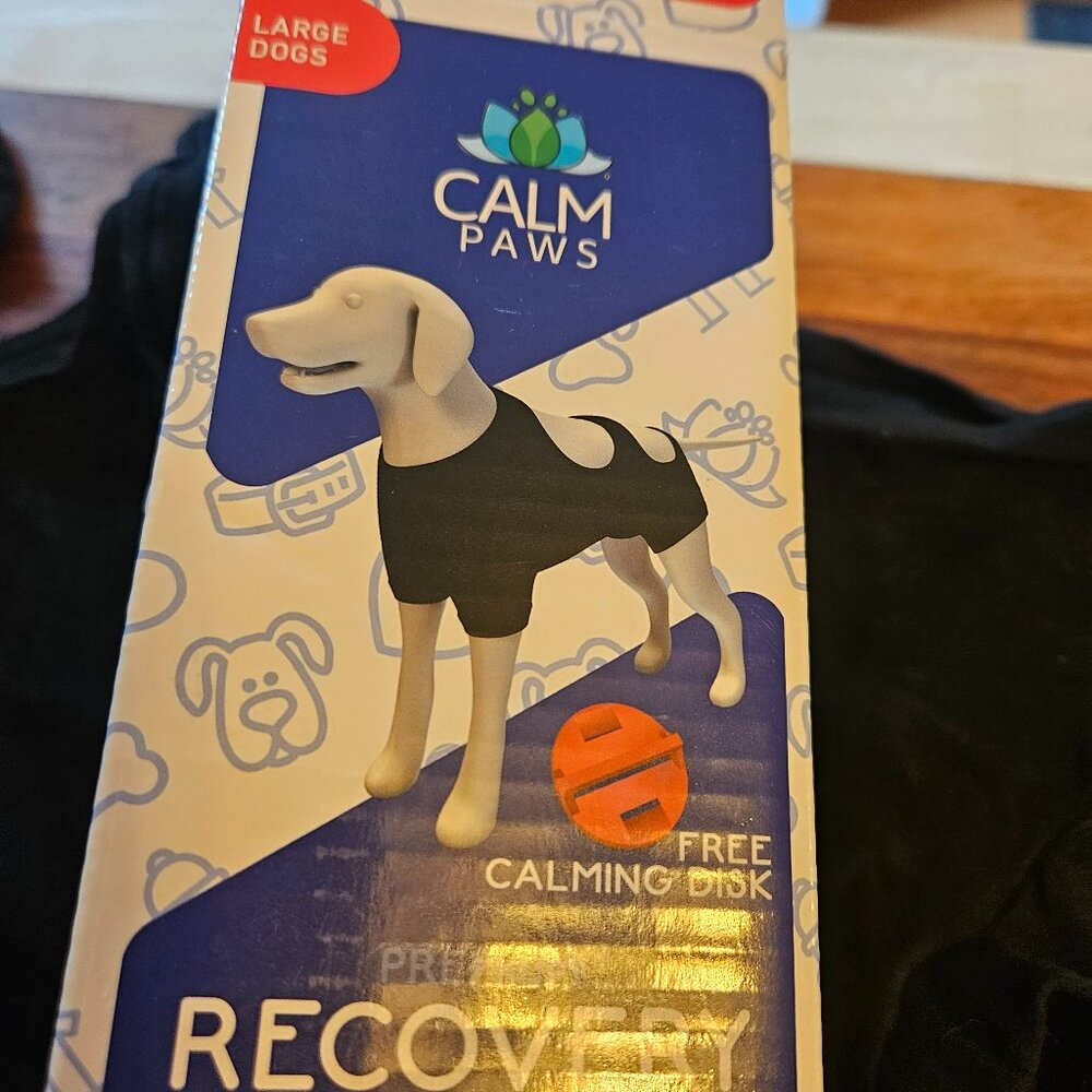 large recovery vest for 33 to 70 pnd dogs